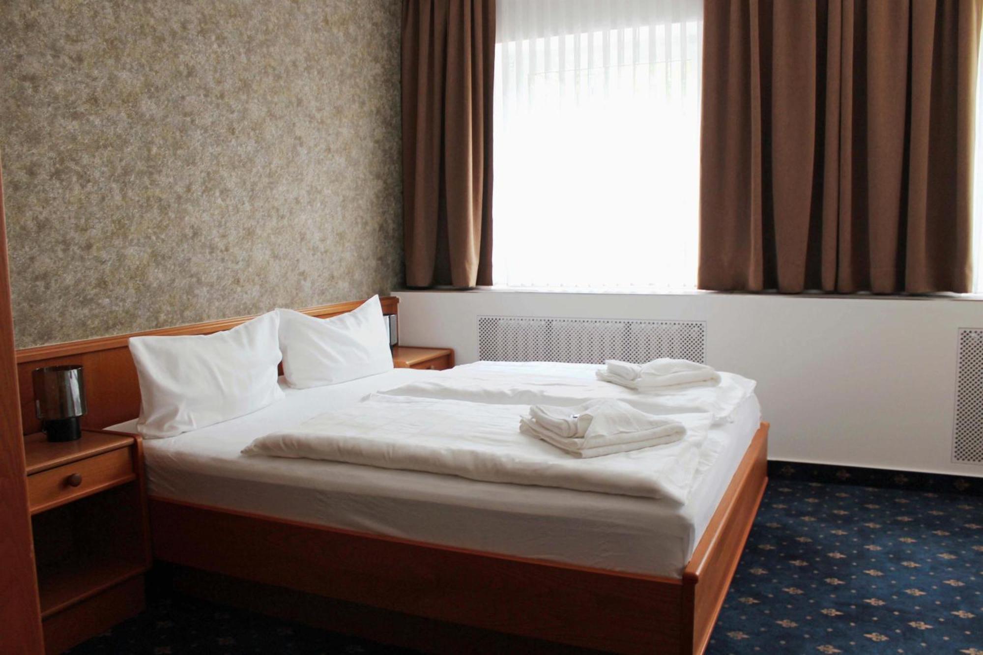 Hotel Saechsisches Haus Berggiesshübel Zewnętrze zdjęcie