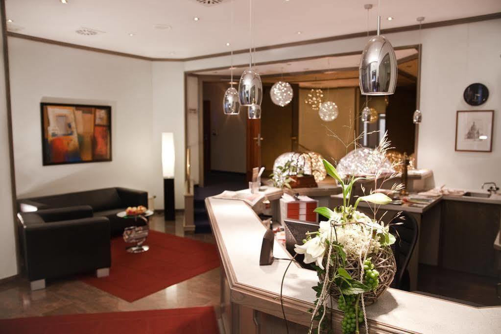 Hotel Saechsisches Haus Berggiesshübel Zewnętrze zdjęcie